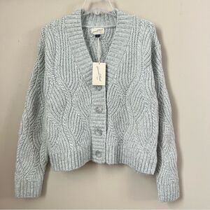 Universal Thread Silver Shimmer Slouch Oversized Crop Cable Knit Sweater